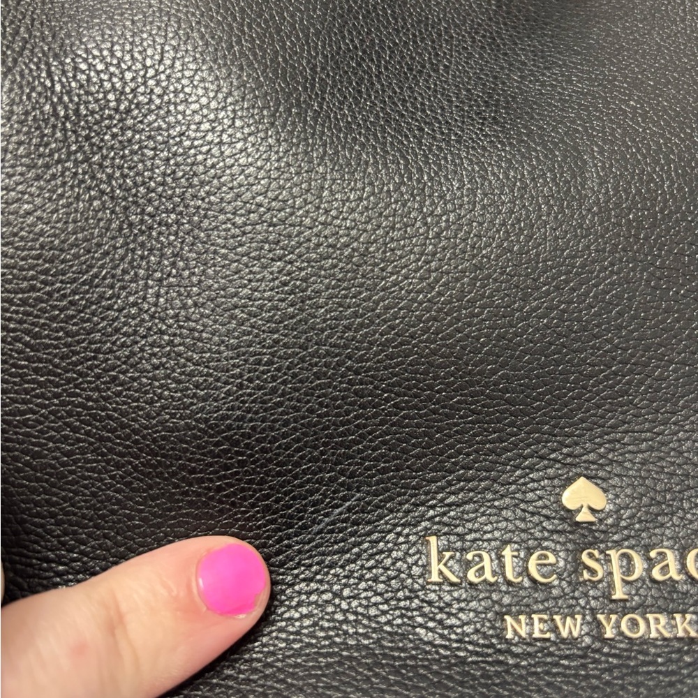 Kate Spade Rosie Bucket Bag in Black Pebbled Leather w/ Detachable Coin Purse - Picture 14 of 14